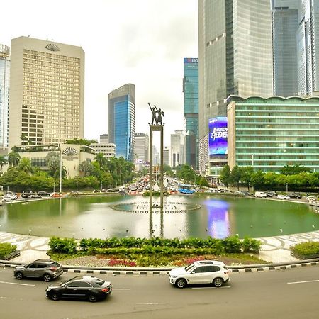 Yellow Bee Tanah Abang Jakarta Exterior photo