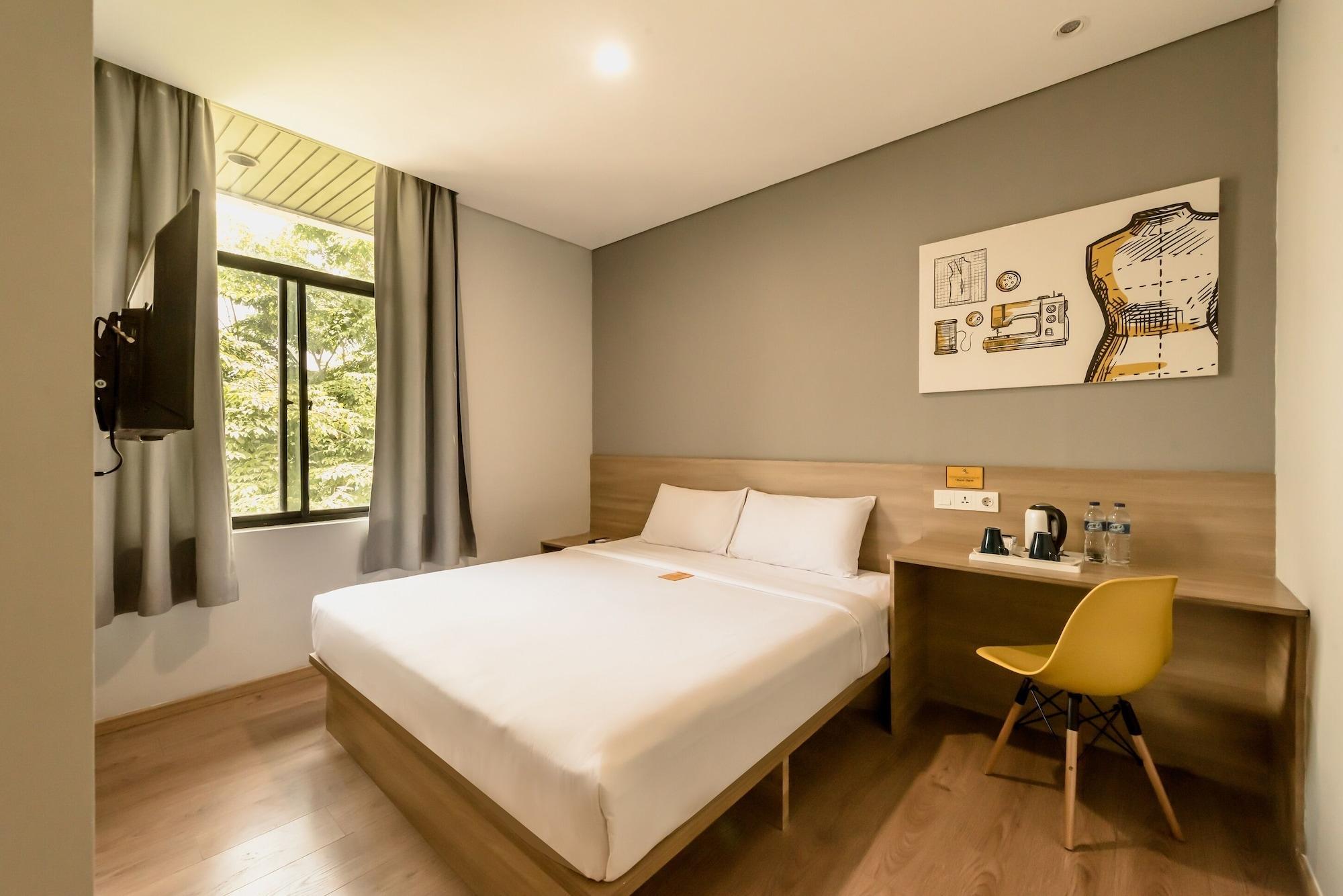 Yellow Bee Tanah Abang Jakarta Exterior photo