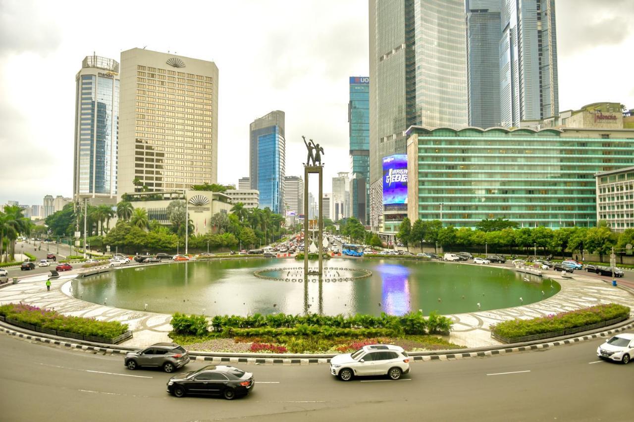 Yellow Bee Tanah Abang Jakarta Exterior photo